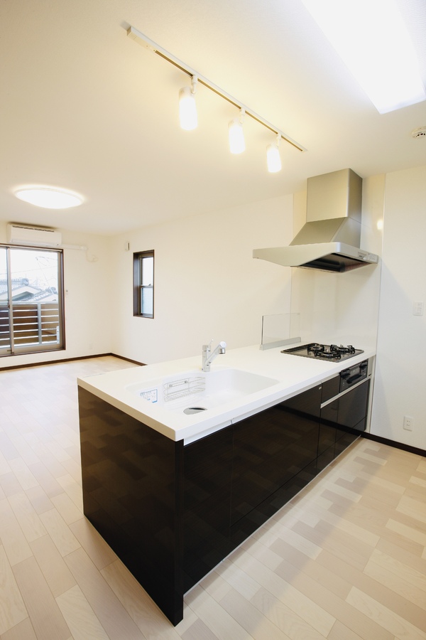 7.Kitchen
