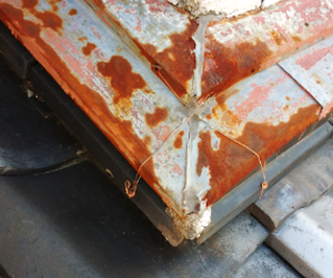 怪しい銅線の手直し？