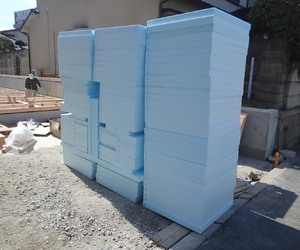 床下の見えない部分。